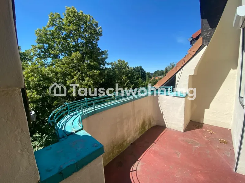 Tauschwohnung: 4Z. Dachgeschoss+Balkon im Grünen vs 2Z.-Kiezwhng mit Balkon — photo 1